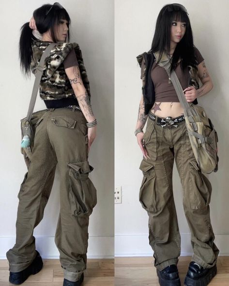 Black Brown Outfit, Chinese Fashion Style, Grunge Fits, Clothes Streetwear, Star Tattoo, Chinese Fashion, Aesthetic White, Brown Outfit, Military Outfit