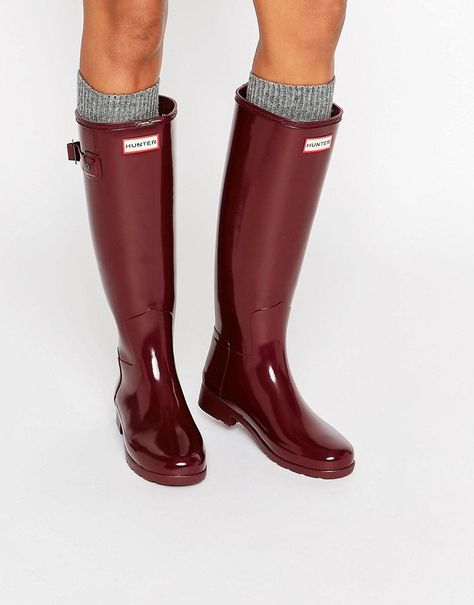 Hunter Original Refined Gloss Dulse Tall Wellington Boots Wellington Boots Outfit, Hunter Wellington Boots, Red Knee High Boots, Green Hunter Boots, Hunter Refined, Hunter Boots Outfit, Tall Hunter Boots, Wellies Rain Boots, Hunter Boot