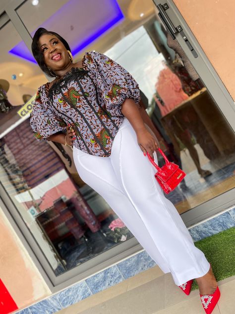 Ankara Dress Styles Top And Trouser, Corset Top And Trousers Outfit Ankara, Corset Trousers Outfit, Corset Top And Trousers Outfit, Ankara Tops For Trousers, Corset Outfit Ankara, Corset Outfit Casual, Ankara Corset Top, Trouser And Top For Ladies