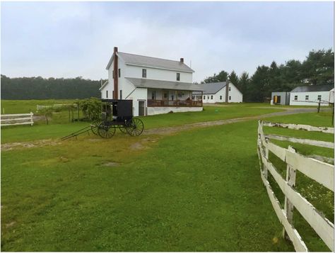 Two Amish Farmhouses For Sale With Barn/Workshop/Icehouse And Outbuildings on 13.6 Acres          Pennsylvania          $449,900 You get not one but two well built Amish farmhouses for sale along with a nice barn, workshop, icehouse and outbuildings on 13.6 lovely Acres. This would be an ideal farm for people who are interested in a communal way of living. #2for1 #farmhouse Amish Farmhouse, Bank Barn, Amish Farm, Barn Workshop, Property Real Estate, Gravel Road, Amish Country, Dairy Farms, Property Listing