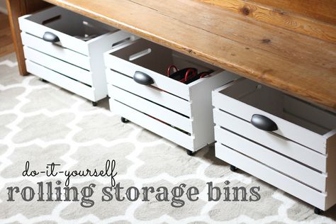 Transform a wooden crate by adding some paint, rolling casters, and hardware to create a DIY Rolling Storage Bin! Rak Sepatu Diy, Diy Shoe Rack Ideas, Rolling Storage Bins, Small Bedroom Organization, Diy Shoe Storage, Diy Shoe Rack, Rolling Storage, Crate Storage, George Nelson