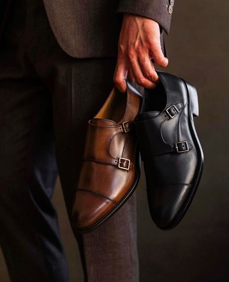 Black And Brown Shoes, Sneakers Head, Monkstrap Shoes, Mens Dress Shoes Guide, Mens Photography, Shoes For Guys, Shoes List, Classic Gentleman, Dress Business Casual