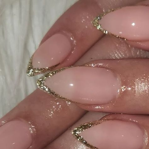 Hello Glitter on Instagram: "📸" New Year’s Eve French Nails, Gold Glitter Pedicure, Gold Glitter French Tip, Gold Sparkle Nails, Glitter Pedicure, Glitter French Tips, Nail Goals, New Years Eve Nails, Gold Glitter Nails