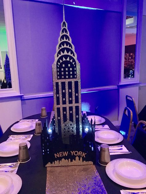 NYC Chrysler Building Nyc Prom Theme, New York Party Decorations, New York Birthday Theme, Nyc Theme Party, Party City Decorations, New York Theme Party, New York Birthday, Superhero Backdrop, Themed Prom Dresses