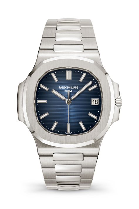 Introducing - The new Patek Philippe Nautilus 5811/1G replaces the 5711. Gerald Genta, Patek Philippe Watches, Gold Watch Men, Jules Verne, Philippe Model, Authentic Watches, White Gold Bracelet, Patek Philippe Nautilus, The Watch