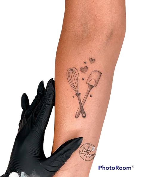 Whisk And Spatula Tattoo, Tattoos For Bakers, Whisk Tattoo Baking, Pastry Chef Tattoo, Bakery Tattoo, Bakery Trailer, Whisk Tattoo, Baking Tattoo, Hole Tattoo