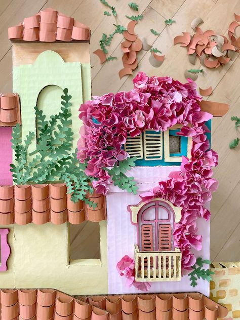 Encanto casita, cardboard Casita, cardboard structure, cardboard sculpture, how to make an Encanto Casita, Disney Encanto DIY Encanto Home Decor, Disney Projects, Craft Ideas For Beginners, Yellow Spray Paint, Birthday Card Making, Aesthetic Paper, Disney Room, Paper Craft Ideas, Disney Ideas