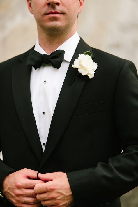 Willowdale Estate Wedding, Groom And Groomsmen Suits, White Boutonniere, Wedding Tux, Button Holes Wedding, Groomsmen Boutonniere, Earthy Wedding, Lake Como Wedding, Prom Flowers