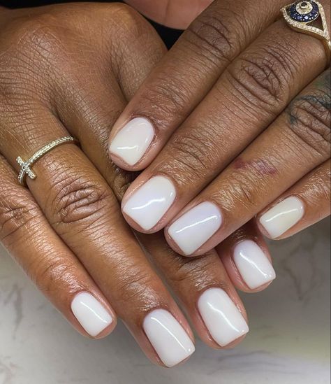 Clean Girl Nails, Trendy Nails Ideas, Natural Nails Manicure, Milky Nails, Short Gel Nails, Girl Nails, Subtle Nails, Simple Gel Nails, Work Nails