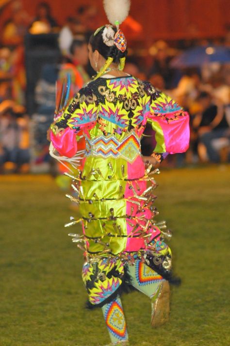 Jingle dress dancer showing her moves by Pedro Moreno Blue Jingle Dress Regalia, Jingle Dress Regalia, Native American Jingle Dress, Jingle Dancer, Winter Travel Wardrobe, Jingle Dress Dancer, Powwow Outfits, Native Clothing, Jingle Dress