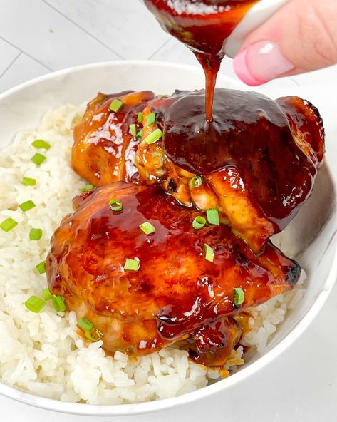 Sweet and Sour Baked Chicken Thighs Ww Chicken Recipes, Sweet And Sour Recipes, Sugar Free Ketchup, Chicken Thighs Recipe, Thighs Recipe, Sweet And Sour Chicken, Sweet Sour Chicken, Takeout Food, Points Recipes