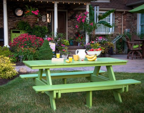 Patio living must-haves Painted Picnic Tables, Octagon Picnic Table, Inexpensive Patio, Cottage Patio, Ikea Outdoor, Kids Picnic Table, Wooden Picnic Tables, Kids Picnic, Folding Picnic Table