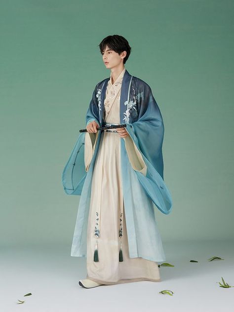 Hanfu Male Chinese Style, Chinese Hanfu Male Blue, Men Hanfu Chinese Clothing, Song Dynasty Hanfu Male, Blue Hanfu Men, Chinese Male Hanfu, Modern Hanfu Men, China Traditional Clothes, Traditional Chinese Clothing Male