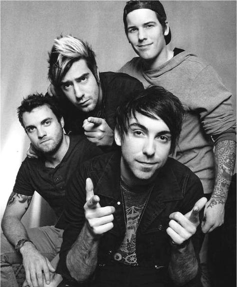 <3 Rian Dawson, Zack Merrick, Emo Phase, Tony Perry, Jack Barakat, Low Band, Tonight Alive, Emo Stuff, Band Geek