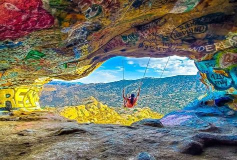 Hike To This Secret Cave Swing For Breathtaking Views Of The Valley - Secret Los Angeles Los Angeles Hiking Trails, Los Angeles Hiking, Santa Susanna, Places In Los Angeles, La Hikes, Hikes In Los Angeles, Cool Places To Travel, Simi Valley California, Hawaii Hikes