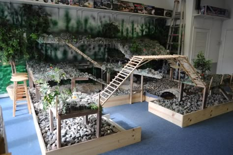 Rc Rock Crawler Track, Rc Rock Crawler Course, Rc Crawler Course, Crawler Course, Rc Car Track, Hobby Room Design, Backyard Obstacle Course, Rc Track, Custom Truck Beds