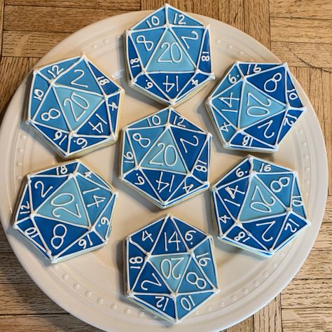 Dungeons And Dragons Cookies, D&d Cookies, D&d Themed Food, Dnd Cookies, Dice Cookies, D&d Party, Dungeons And Dragons Cake, Nerd Cookies, Dice Making