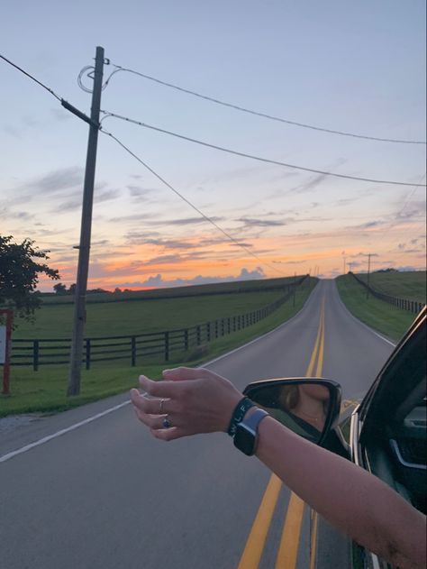 Kentucky Aesthetic, Aesthetic Freedom, Midwest Summer, Aesthetic Country, Night Drives, Country Summer, Summer Vision, Late Night Drives, Dream Summer