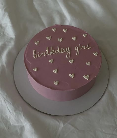 Pastel Cakes, Simple Cake Designs, Funny Birthday Cakes, Mini Cakes Birthday, Cute Baking, Pretty Dessert, Creative Birthday Cakes, Simple Birthday Cake, Pretty Birthday Cakes