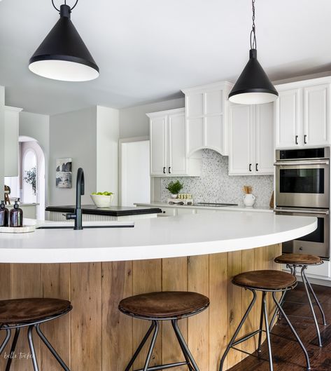 Kitchen Angled Peninsula, Round Kitchen Peninsula, Curved Kitchen Peninsula, Circle Island Kitchen, Curved Peninsula Kitchen, Round Kitchen Island Ideas, Angled Peninsula Kitchen, Rounded Island Kitchen, Curved Kitchen Islands