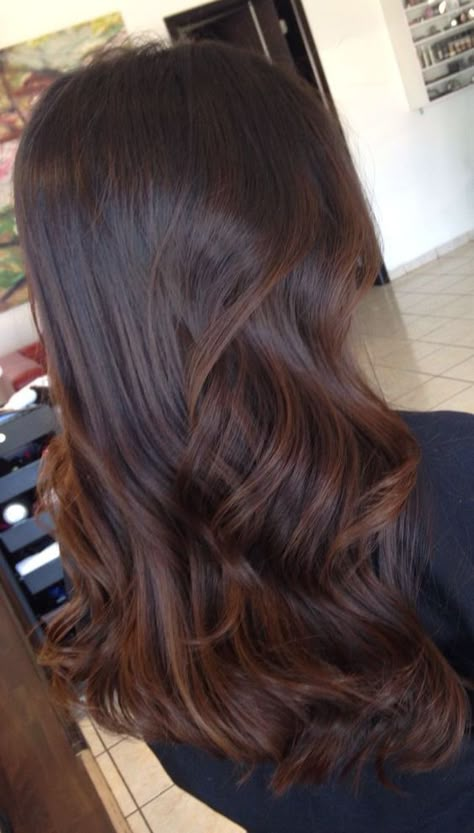 Brunette Short Balayage, Chocolate Brown Red Balayage, Brunette Chestnut Balayage, Chocolate Red Balayage, Red Toned Brown Hair Balayage, Redish Brownish Hair Balayage, Brown Blended Balayage, Reddish Brown Hair Balayage, Chocolate Brown Hair Color Balayage