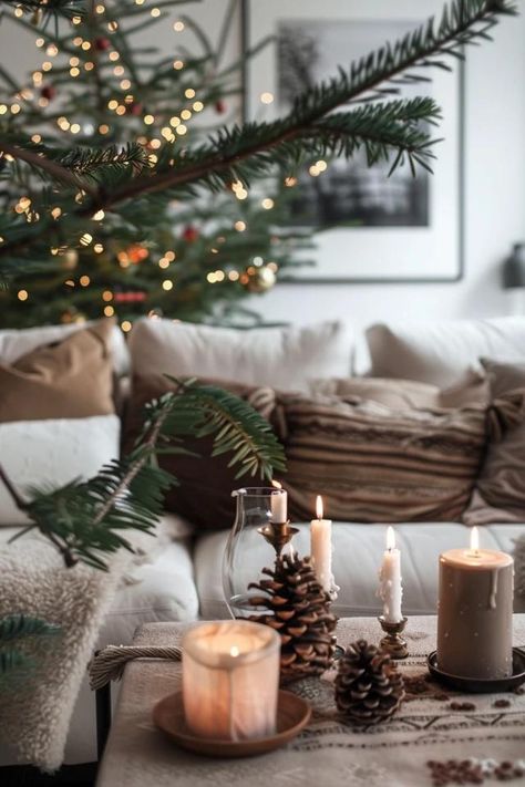 DIY Scandinavian Christmas Decor Ideas for Home Scandinavian Xmas Tree, Modern Cabin Christmas Decor, Nordic Style Christmas Decor, Scandinavian Interior Christmas Decor, Nordic Christmas Design, Scandinavian Holiday, Pnw Christmas, Nordic Christmas Diy, Christmas Aesthetic Scandinavian