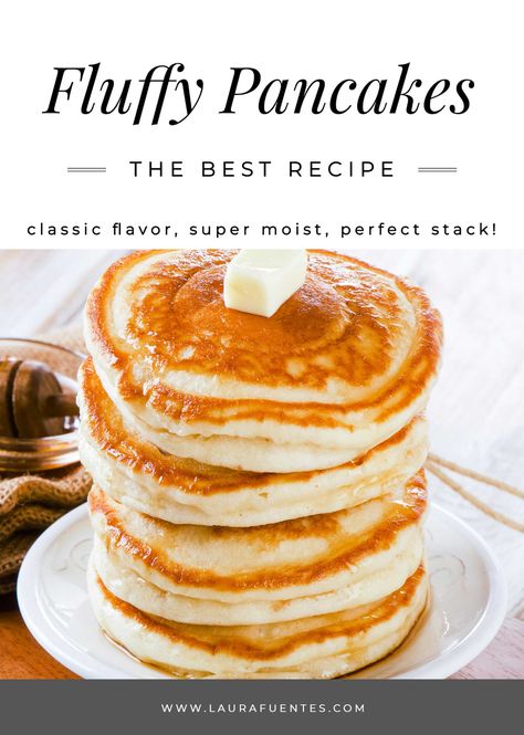 Never have boring pancakes again! This recipe will help you whip up the best homemade fluffy pancakes every single time. Best breakfast ever! Homemade Pancakes Fluffy, Pancakes Banana, Easy Homemade Pancakes, Crispy Pancakes, Pancakes Fluffy, Fluffy Pancake Recipe, Homemade Pancake Recipe, Pancakes Pancakes, Best Pancake Recipe