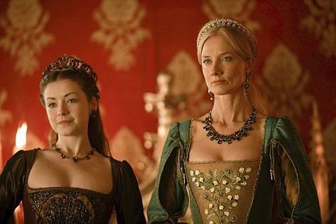 The Tudors Costumes, Tudor Series, The Tudors Tv Show, Joely Richardson, Mary Tudor, Tudor Dress, Catherine Parr, Sarah Bolger, Tudor Fashion