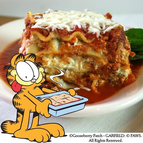 Gooseberry Patch Recipes: Classic Lasagna from Garfield...Recipes with Cattitude Garfield Lasagna, Gooseberry Patch Recipes, Main Salad, Sandwich Sides, Gooseberry Patch, Classic Lasagna, Dessert Cookbooks, Dessert Gifts, No Noodle Lasagna