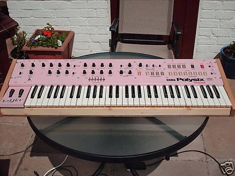 Pink Piano Keyboard, Keyboard Piano Aesthetic, Pink Piano, Music Keyboard, Pink Music, Music Studio Room, Violin Sheet, Violin Sheet Music, Jem And The Holograms