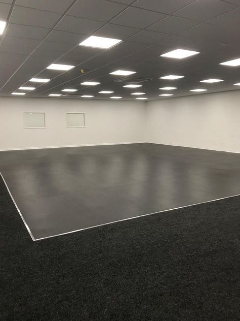 Dance Studio Led Lights, Ballet Dance Studio, Dance Studio Floor, Vinyl Dance Floor, Studio Flooring, Studio Warehouse, Warehouse Plan, Types Of Dance, Dance Studio Design