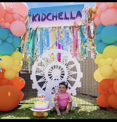 Twochella Party, Baby Chella Party, Onechella Birthday, Coachella 1st Birthday Party, Cochella Theme First Birthday, Kidchella Party Ideas Decor, Coachella First Birthday Party, Kids Coachella Party, Babychella 1st Birthdays