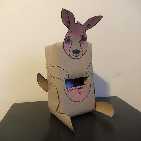 Kangaroo Valentines Boxes, Cool Valentine Boxes, Valentine Box Ideas, Valentine Craft, Valentine Box, Homeschool Preschool, Love Bugs, Box Ideas, Valentine Crafts