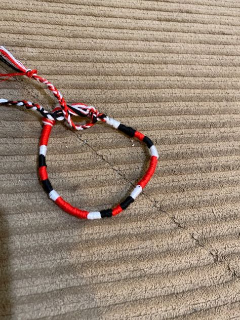 White Bracelets, Teenage Boys, Rope Bracelet, Anklets, Black And Red, Beaded Bracelets, Black And White, Red, Black