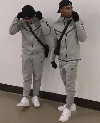 Instagram Nike Tech Fit, Nike Tech Fleece Outfit Men, Nike Tech Fleece Men, Nike Tech Tracksuit, Tech Outfit, Fleece Outfit, Drippy Outfit, Drip Outfit Men, Tracksuit Outfit