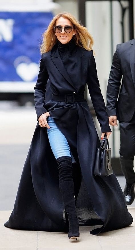 Celine Dion Outfits, Celine Dion Style, Blake Lively Outfits, Floor Length Coat, Celebrities Outfits, Statement Dresses, Celine Fashion, Feminine Outfits, Suit Jackets For Women