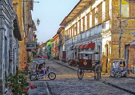 13 beautiful places in the Philippines - Been Around The Globe Vigan City Philippines, Vigan Philippines, Vigan City, Spanish Conquistador, Vigan, Colonial Architecture, Unique Architecture, Spanish Colonial, Unesco World Heritage Site