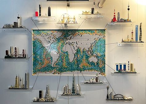 Home Office Lego Display, Lego Architecture Display Ideas, Lego Display Room Ideas, Lego Display Ideas Adult, Lego Room Ideas For Adults, Lego Decorations Room, Lego Home Decor, Lego Regal, Lego Set Display