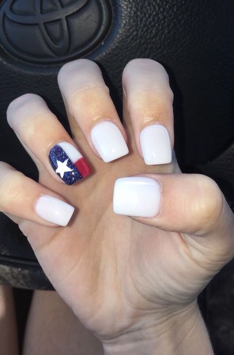 Texas Flag Acrylic Nail Design! Super cute, love them! Texas Acrylic Nails, Nail Ideas For Texas, Texas Themed Nails, Texas Flag Nails, Texas Nails Designs, Texas Rangers Nails Design, Texas Nails, S And S Nails, Flag Nails