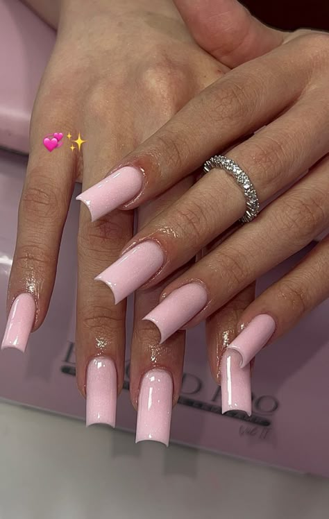 Matte Short Square Nails, Medium Nail Inspo Acrylic, Dnd Pink Nails, Acrylic Medium Nails, Nail Ideas Acrylic Long, January Acrylic Nail Ideas, Nail Ideas Long Square, Pink Medium Nails, Long Square Acrylic Nails Pink