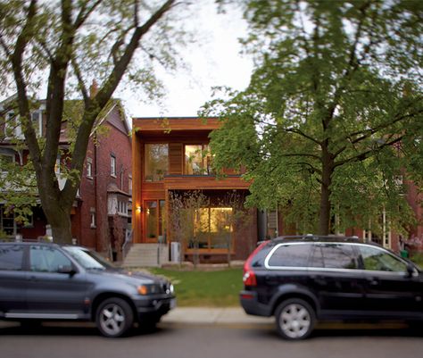 A Rebuild in Roncesvalles Maximizes Natural Light | designlinesmag.com Green Roof System, Modern Wooden House, Interior Design Minimalist, Minimalist Interior Style, Narrow House, Wooden Decoration, Minimalist Home Interior, Color Decoration, Home Modern