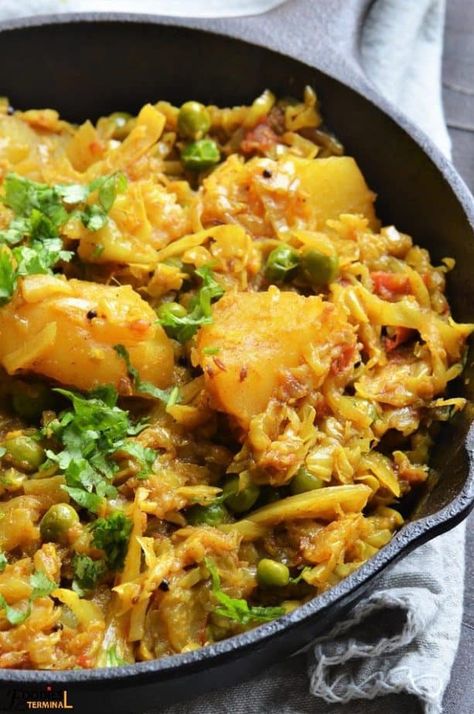 Try this simple and Easy Cabbage Curry Indian Style that's made in instant Pot. This Cabbage Potato Curry is Vegan and gluten free. You'll love eating this Instant Pot Cabbage Curry with chapathis, rice or Poori. #cabbagecurry #cabbagepotatocurry #instantpotcabbagecurry #cabbagecurryinpressurecooker #aloopattagobhi #pattagobhisabzi #aloopattagobhimatar #instantpotcabbage #cabbage #instantpotcurry #foodiesterminal Curried Cabbage Recipes, Cabbage Curry Recipes Indian, Cabbage Curry Indian, Potato Cabbage Recipes, Cabbage And Potato Recipes, Cabbage Indian, Potato And Cabbage Soup, Vegan Cabbage Recipes, Curry Cabbage