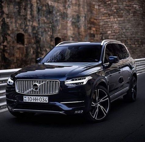 2023 Volvo Xc90, Xc90 Volvo, Volvo Suv, Mens Outdoor Fashion, Dream Cars Lamborghini, Volvo Xc, Mens Luxury Lifestyle, Best Suv, Mom Car