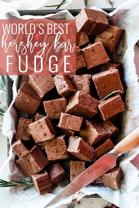 This homemade Hershey's fudge recipe is a holiday favorite. Rich sugar, butter and milk and combined with marshmallow creme, semi-sweet chocolate, and Hershey's bar for a smooth decadent dessert. This old fashioned fudge recipe comes together like a dream, and is the ultimate crowd pleaser. || Oh So Delicioso Hershey Bar Fudge, Hershey Fudge Recipe, Old Fashion Fudge Recipes, Chocolate Peppermint Cupcakes, Marshmallow Fudge, Milk Chocolate Fudge, Old Fashioned Fudge, Hershey Candy Bars, Fudge Recipes Chocolate