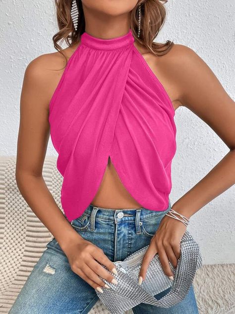 Backless Halter Top, Womens Halter Tops, Rhinestone Chain, Top Halter, Halter Tops, Crop Top Outfits, Shein Tops, Fall Fashion Outfits, Pleated Dress