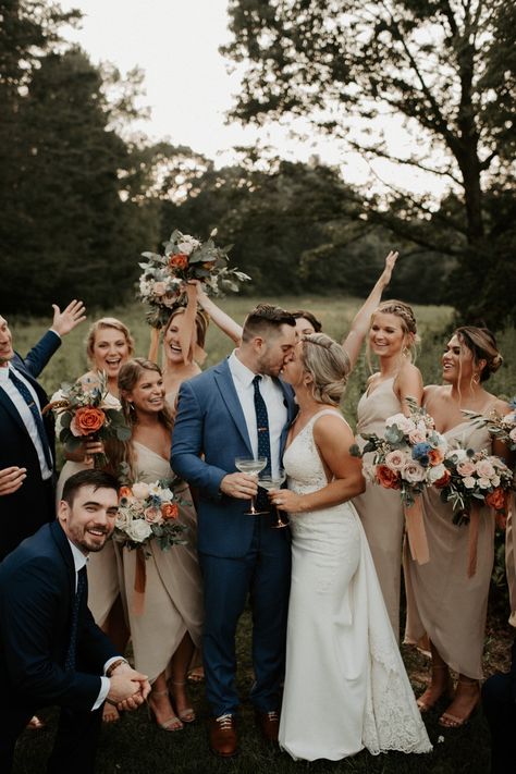 Sarah and Justin's Navy and Champagne Woodsy Wedding Day | Oregon Wedding Photographer — Madeline Rose Photography Co. Wedding Party Poses, Wedding Portrait Poses, Woodsy Wedding, Wedding Picture Poses, Wedding Photography Styles, Bridal Party Photos, Wedding Photos Poses, Theme Color, Wedding Party Photos