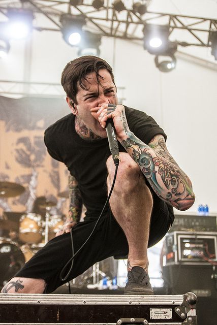 Mitch Lucker Mitch Lucker, Concert Aesthetic, Music Life, Celebrity Travel, Celebrity Design, Rock Punk, Emo Bands, Pierce The Veil, Music Humor