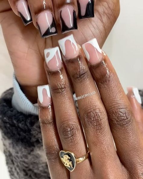 ALBANY NY Nail Tech on Instagram: "Abstract shorties 🖤🤍 Inspo @naildbygi March bookings are still available, April will be opening very soon💜 Follow us @biocrylics for nail inspo and bookings💜 #nailinspo #nailsofinstagram #naildesigns #nails #nailart #nailvideos #abstractnails #nailporn #nailaddict #ａｅｓｔｈｅｔｉｃ #albanynynailtech #ualbanynailtech #518nailtech #albanyny" Abstract Nail Art Short Nails, Nail Art Short Nails, Nail Art Short, Ny Nails, Abstract Nail, Fall Nail Polish, Abstract Nail Art, Albany Ny, Nails Diy