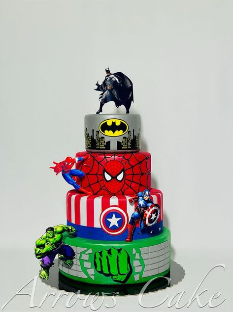 Marvel Vs Dc Birthday Cake, Avengers Cake Ideas Birthdays, Superhero Party Cake, Marvel Birthday Cake Avengers, Marvel Birthday Party Cake, Marvel Superhero Cake, Superheroes Birthday Cake, Super Hero Cake Ideas, Baby Avengers Cake