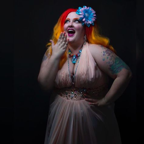 16 Plus And Curvy Burlesque Dancers | Ravishly Plus Size Burlesque, The Public, Dancer, Plus Size